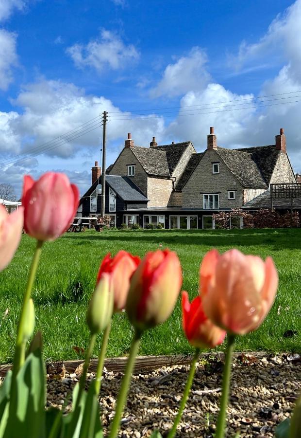 Hotel The Lion, Tredington Shipston-on-Stour Exterior foto